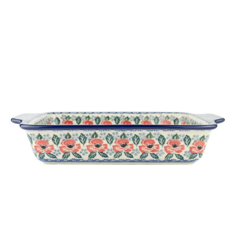 Oven dish with handles