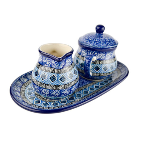 Sugar bowl and creamer set